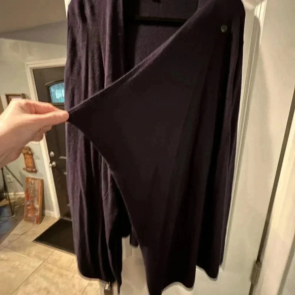 Ann Taylor Cardigan - Large - Picture 4 of 9